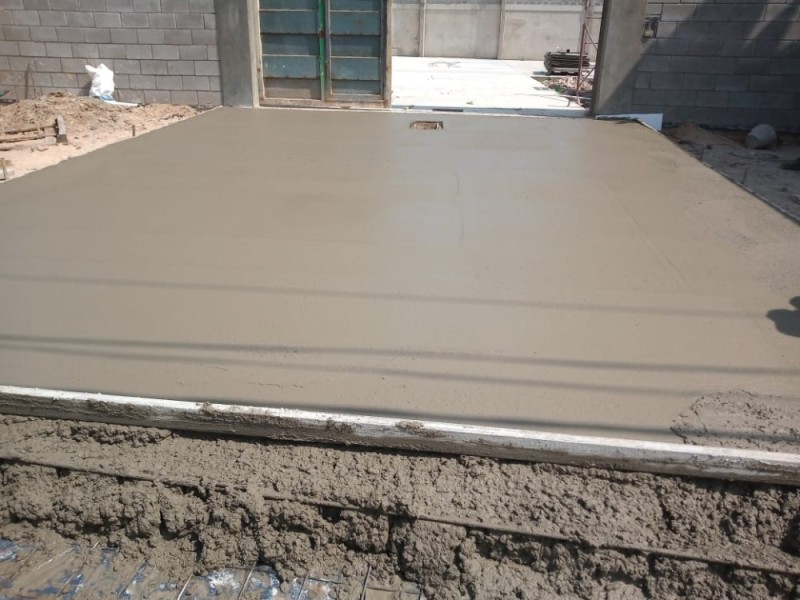 Solución Integral de Plateas: Del Suelo al Hormigón 🏗️🚜